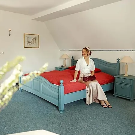 Boutique Gut Tribbevitz Szálloda 4*